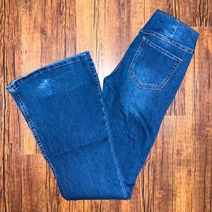 Flare Elastic Waist Jeans